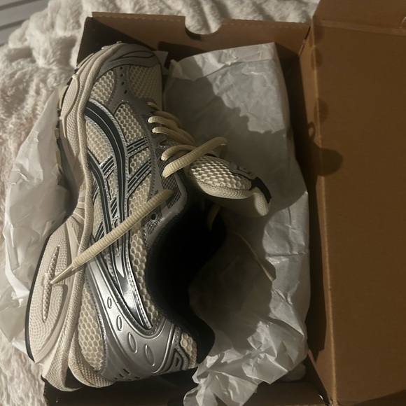 ASICS gel-kayano - Picture 8 of 8